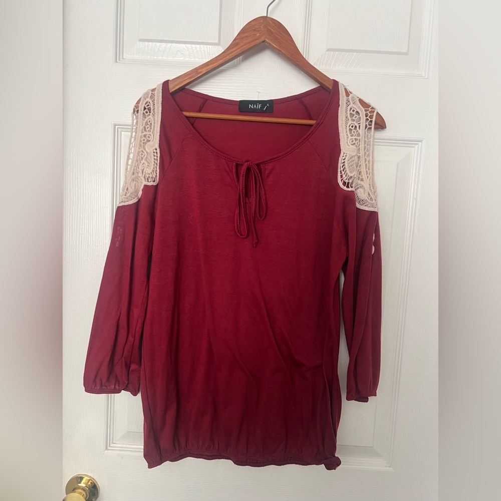 NAIF Women's Rust Top with Lace Accents